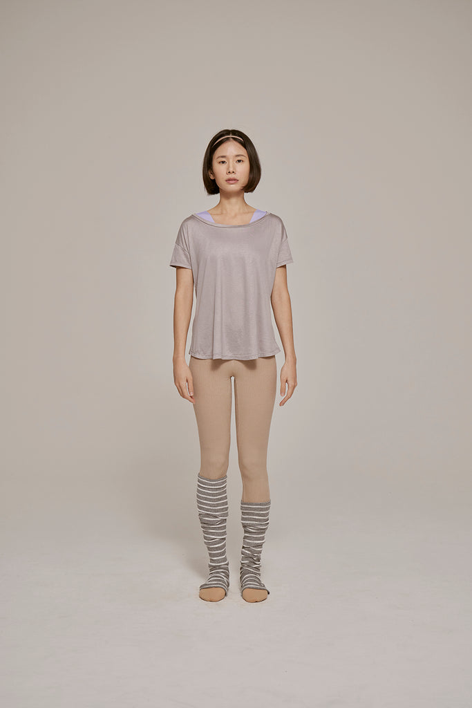 TENCEL™ tee (Second Hand) Tee Size: S Color: Ice grey SMK Material: 96% tencel™ 4% span ballet,dance,tencel,tops,vegan,woman,women,yoga,요가,텐셀,티,티셔츠