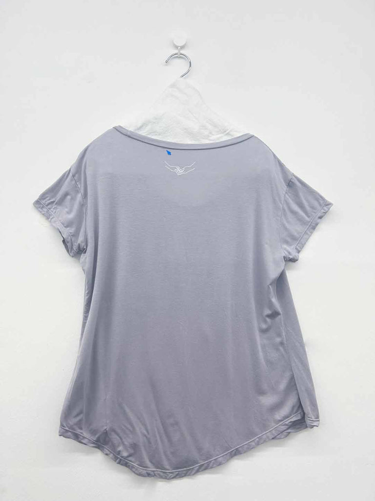 TENCEL™ tee (Second Hand) Tee Size: S Color: Ice grey SMK Material: 96% tencel™ 4% span ballet,dance,tencel,tops,vegan,woman,women,yoga,요가,텐셀,티,티셔츠